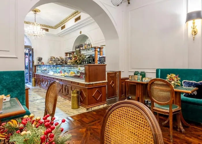 Acomodação com café da manhã  Daphne Trevi